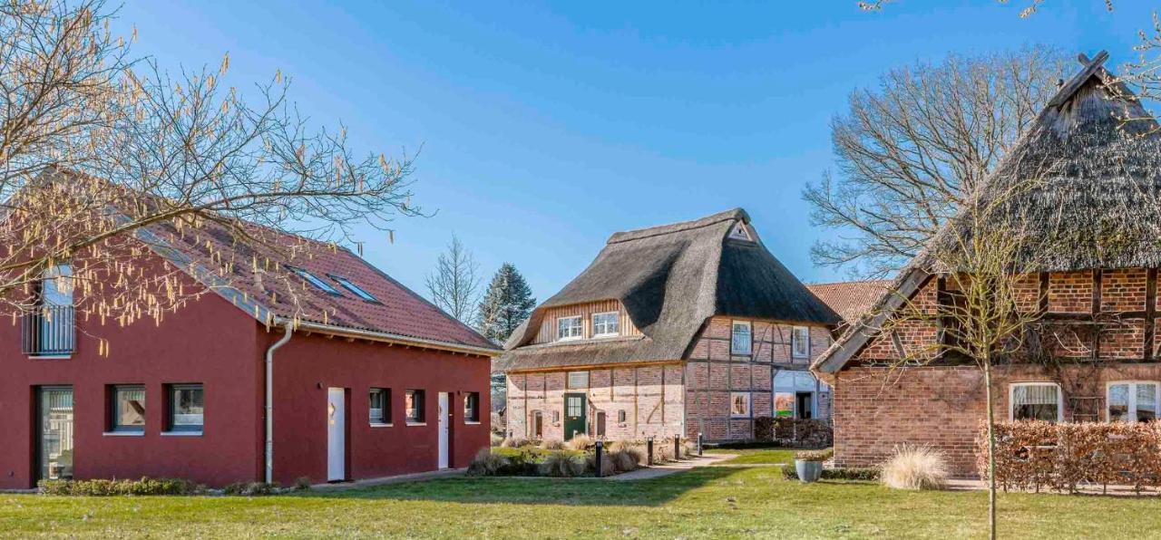 Luedersburg Hofgut Bockelkathen Apartment 8 מראה חיצוני תמונה